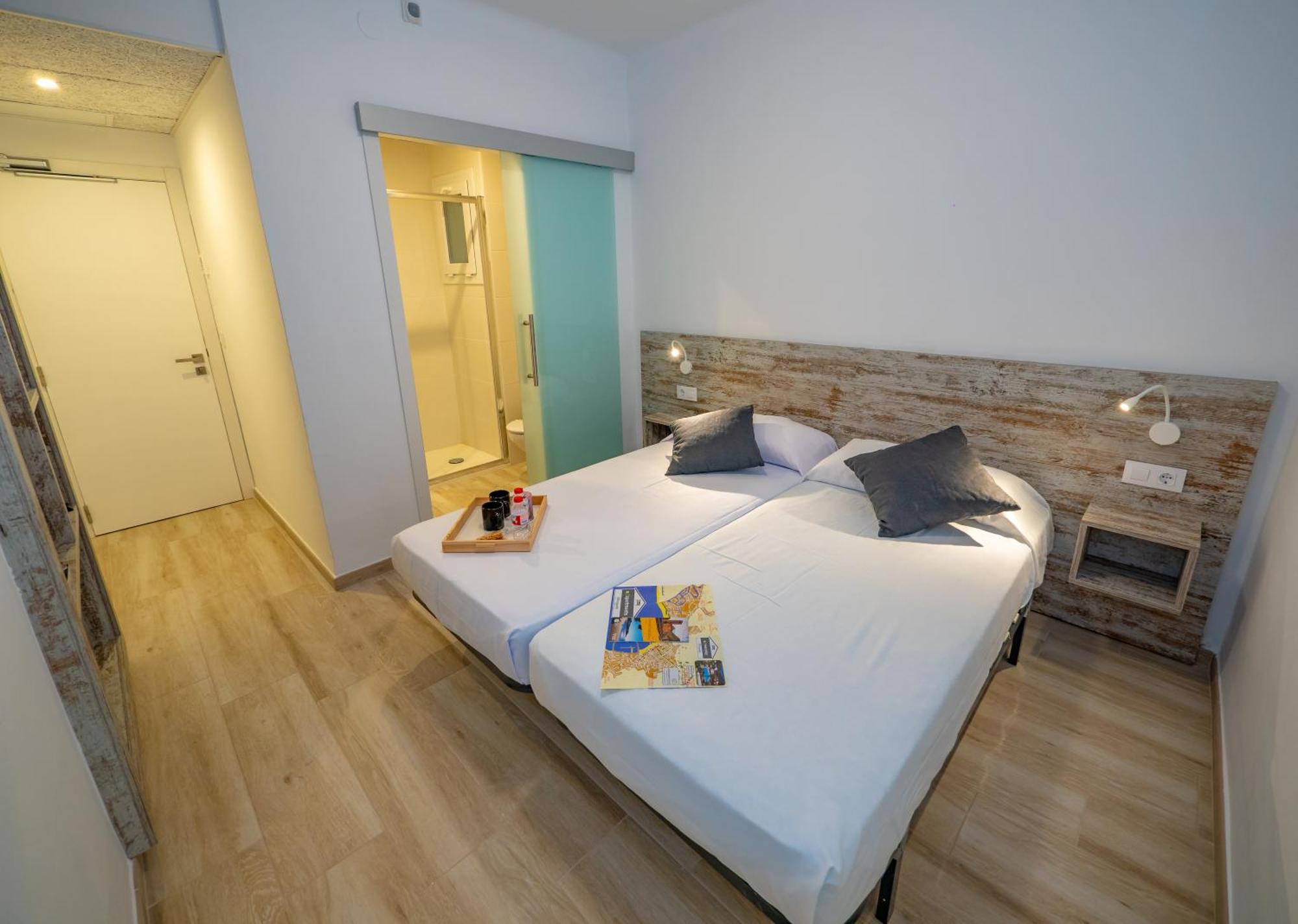 Agi Gloria Rooms Roses Esterno foto
