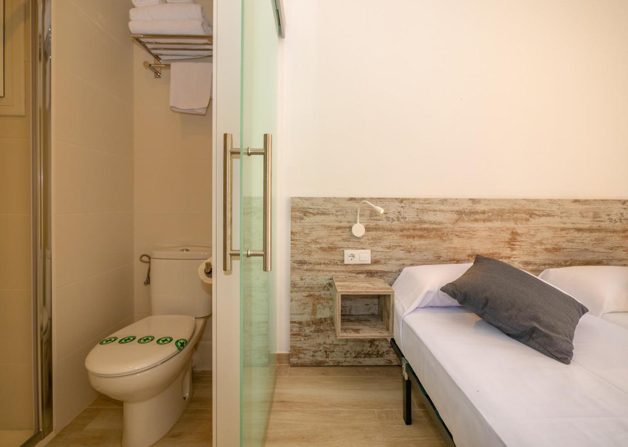 Agi Gloria Rooms Roses Esterno foto