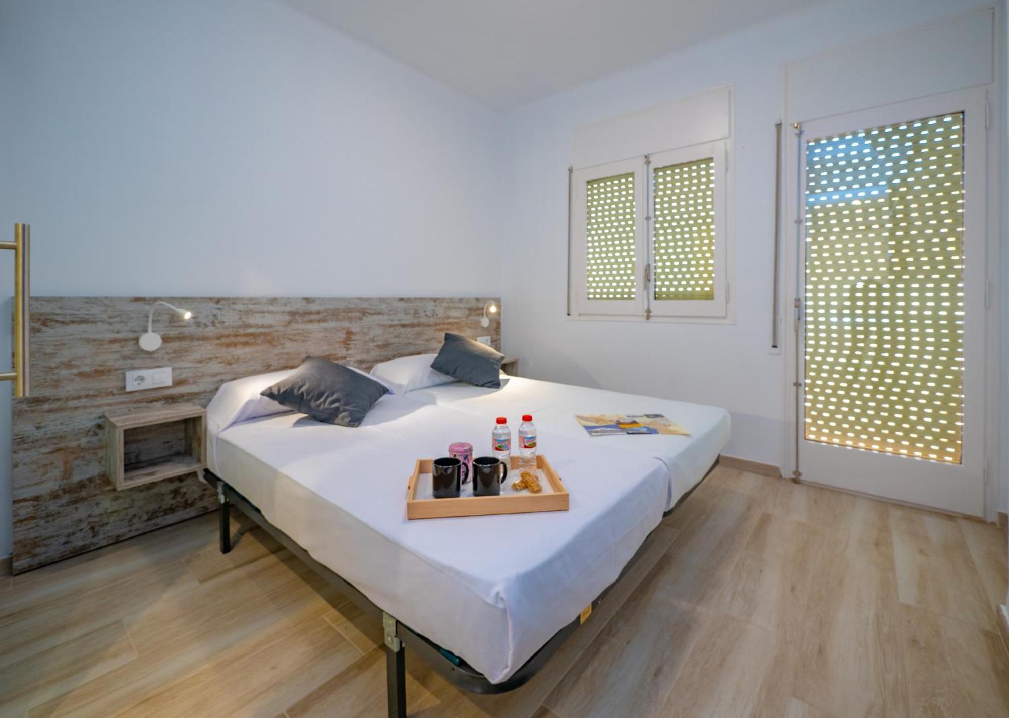 Agi Gloria Rooms Roses Esterno foto