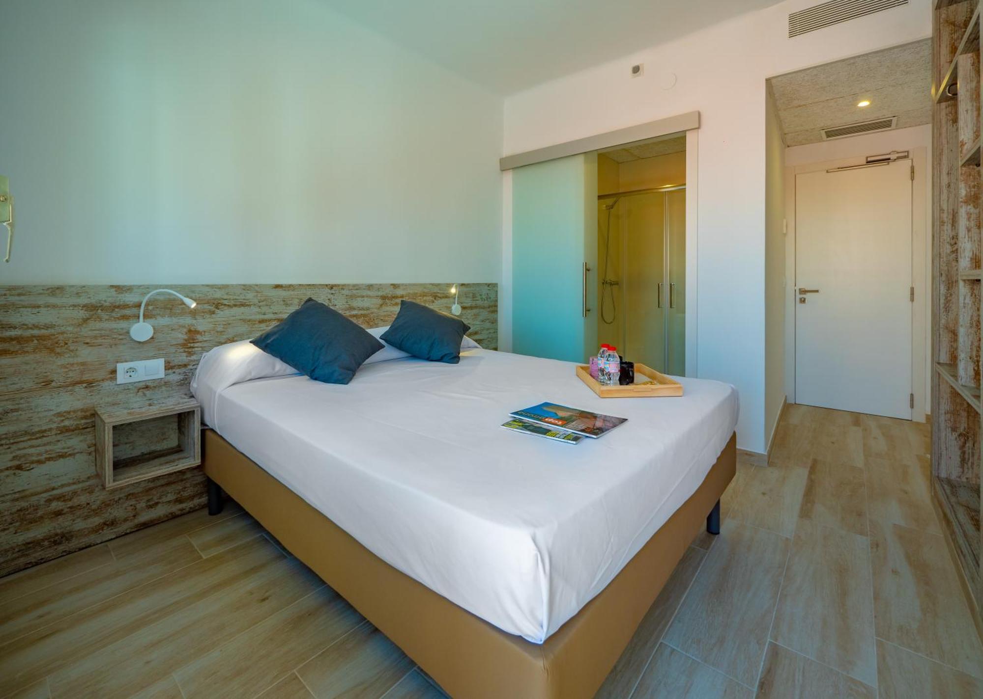 Agi Gloria Rooms Roses Esterno foto